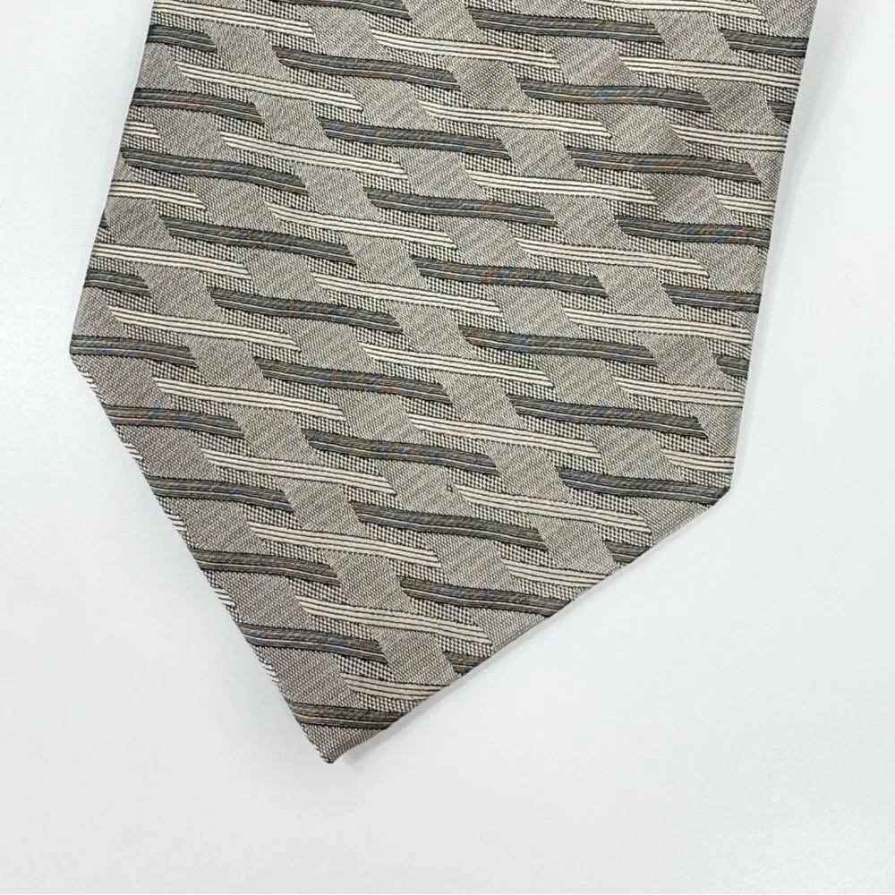 Croft &‎ Barrow Patterned Silk Men's Neck Tie Taupe Tan Grey